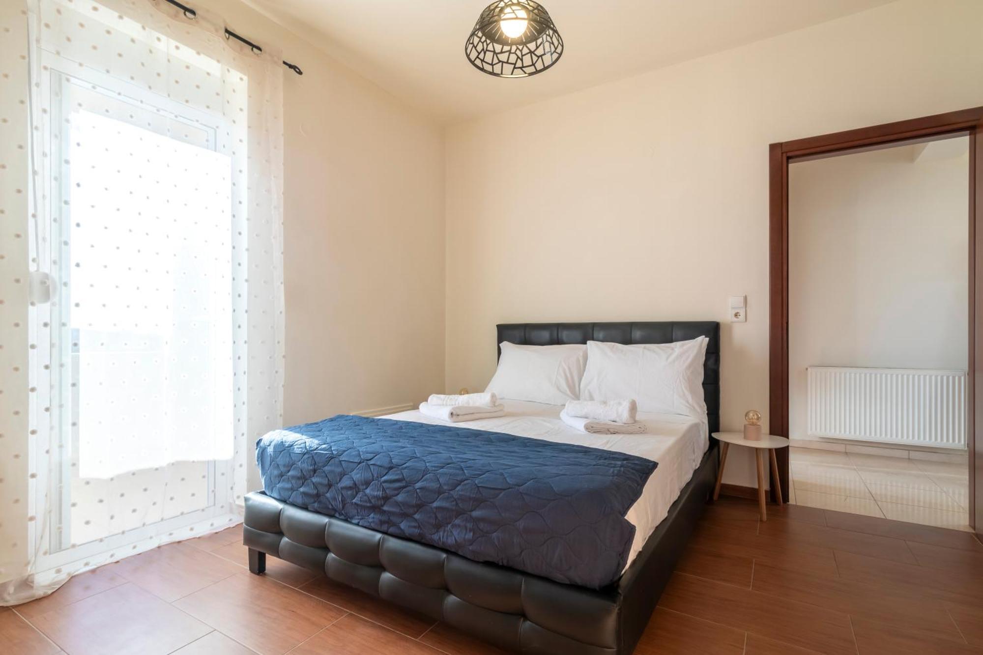 With Private Pool & Jaccuzi Close The Вилла