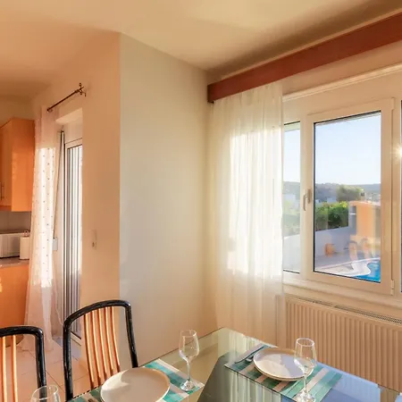 Villa With Private Pool & Jaccuzi Close The Beach Iraklion Buitenkant foto